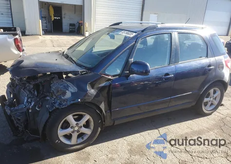 2010 Suzuki Sx4 Touring из США, поврежденный, VIN JS2YB5A72A6300309